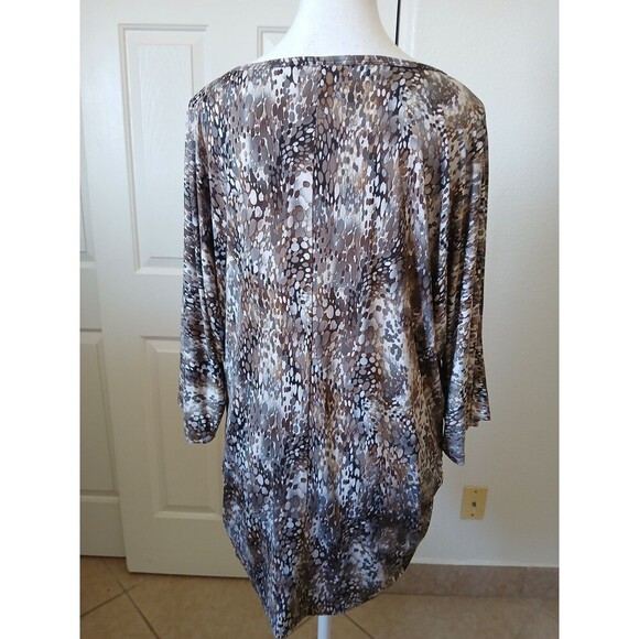 Dressbarn Women’s Blouse Tunic  Animal Print Abstract Dolman Sleeve  V-Neck 1X - Picture 3 of 15